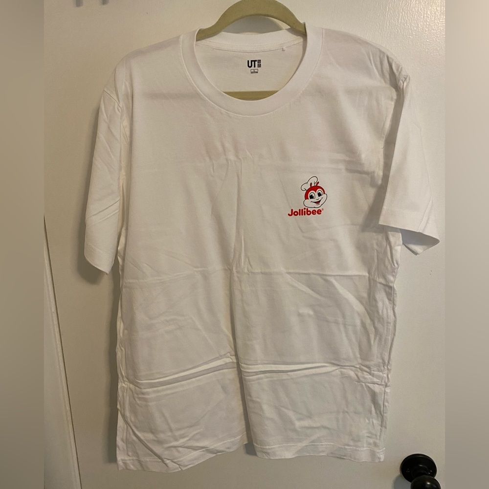 Uniqlo Jollibee t shirt